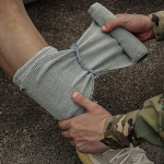 Rhino Rescue 4 colių Izraelio tvarsčių žaizdų tvarsliava avarinis suspaudimas mū&scaron;iui tvarstyti Pirmoji pagalba Ifak Trauma Military