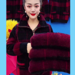 6XL Vidutinio amžiaus pagyvenusių moterų žiemos aukso spalvos audinės ka&scaron;myro megztinis Storas trumpas megztas megztinis Motinos laisvas languotas megztinis striukė XXXXXL