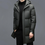 Vidutinio ilgio ir ilga vidutinio amžiaus ir pagyvenusių vyrų pastorinta pūkinė striukė su gobtuvu, kasdienė striukė, pūkinė striukė, tėčio apranga 3XL