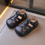 2024 m. vaiki&scaron;kos basutės, lopų imitacijos, odinės, vasarinės basutės berniukams, su i&scaron;kirptėmis, madingos vaiki&scaron;kos basutės mergaitėms, mink&scaron;tu dugnu, universalios 21 juoda