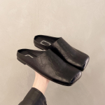 Moteri&scaron;ki mados kvadratinio pir&scaron;to dizainerio moteri&scaron;ki įsispiriami &scaron;lepetės Patogūs kasdieniai seklios i&scaron;kirptės kilmingi moteri&scaron;ki batai pasivaik&scaron;čiojimui 40