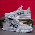 Vyri&scaron;ki sportbačiai su rai&scaron;teliais &ndash; kvapui atsparūs sportiniai batai &ndash; lengvi ir pralaidūs orui 48