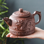 600ml Yixing Purpurinio molio Laimingojo drakono arbatinukas su filtru smėlio Galima ruo&scaron;ti puer Lapsang souchong Qimen juodąją arbatą Zisha arbatinukas
