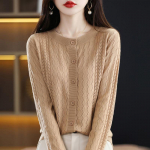 Megztinis vasarinis ir rudeninis vilnonis megztinis Moteri&scaron;kas trumpas apsiaustas, laisvas, palaidas, megztas vilnonis megztinis, moteri&scaron;kas megztinis. One Size