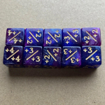 10 vnt. 16 mm 6 pusių Galimybės premija Gyvenimo trukmė 1/1 plius minus skaitiklis D6 spalvingi kauliukai, skirti DND TRPG RPG stalo žaidimui vaiki&scaron;ka kauliukų rinkinys