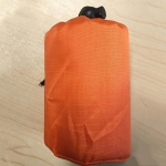 Avarinis miegmai&scaron;is gyvenimui lauke, &scaron;ilumos izoliacija, vandeniui atspari poliesterio plėvelė, avarinė stovyklavimo, stovyklavimo ir gelbėjimo įranga 90*200cm geltona