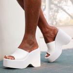madingi moteri&scaron;ki sandalai Nauji madingi vasariniai batai moterims su kulnu sandalai Eleganti&scaron;ki moteri&scaron;ki batai su kulnu Platforminiai sandalai Plei&scaron;tai Zapatos Mujer 36 balta