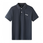 Li Ning Logotipas Spausdintas Vienspalvis Kvėpuojantis Kasdienis Polo Mar&scaron;kinėliai Vyrams Polo Mar&scaron;kinėliai Tamsiai Pilka APLT137-3 L