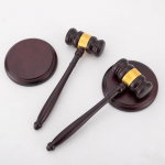 Puikus stalo aksesuaras, medinis plaktukas ir garso blokas, skirtas teisininkams, teisėjams, valdybos pirmininkams, aukcionui, klubų prezidentams