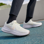 Nike Revolution 8 Sail White Chalk (Moteri&scaron;kas) 37.5