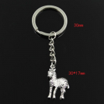 Madingas 30 mm raktų pakabukas Metalinis raktų pakabukas Raktų pakabukas Papuo&scaron;alai Antikvariniai sidabro spalvos padengti Zebra Pinto 30x17mm pakabukas sidabras