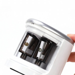 2 vnt Daugiafunkcinis automatinis dviejų skylių elektrinis jungiklis Pie&scaron;tukų drožtukas Atsarginiai peiliukai Namų biuro pie&scaron;tukai Meno pie&scaron;imo reikmenys