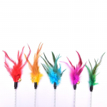 Plunksnų kačių žaislai Plunksnos Juokingos katės formos Klaidingi gaminiai Apatinis siurblys elastingas 20 x 10cm