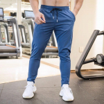 Ledinės &scaron;ilko sportinės kelnės vyri&scaron;kos vasaros itin plonos vėsinančios Dry Fit sportinės kelnės bėgimui kvėpuojančios kelnės Laisvalaikio kūno rengybos kojos 4XL