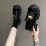 Juoda stora apačia Madingi ir patogūs briti&scaron;ko stiliaus batai moteri&scaron;ki rudens retro &scaron;imtas su koja Lefou batai Mary Jane 40