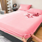 Žieminiai Vienspalviai Pliu&scaron;iniai &Scaron;ilti ir Patogūs Lovos Užtiesalai, Apsauginiai Čiužinių Užvalkalai ir Neslystantys Paklodės Jaukiam Miegui Bed sheet (90x200x25cm) rožinė