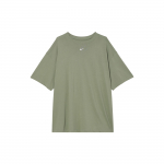Nike Sportswear Essentials Negabaritinis Vienspalvis Apvalios Kaklo Laisvalaikio Spausdintas Trumpomis Rankovėmis Nuleistais Petukais Mar&scaron;kinėliai Moteri&scaron;ki Vir&scaron;utiniai Drabužiai Aliejaus Žalias DX7911-386 S