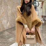 Hooded shawl jacket for women's autumn and winter Hong Kong style temperament, age reducing plaid cape cape