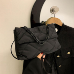 Didelės talpos Crossbody Kvadratiniai krep&scaron;iai Laisvalaikio grandinėlė Moteri&scaron;ki Krep&scaron;iai pažastims Madingi Dygsniuoti Visoms rungtynėms Žiemos Paprasta Mergaitėms Apsipirkimas 29x7x19cm