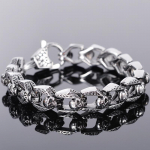 &bdquo;Punk Rocker&ldquo; kaukolės apyrankė, vyri&scaron;ka, tvirta 316L nerūdijančio plieno vyri&scaron;kos apyrankės, gotikiniai papuo&scaron;alai, Helovino aksesuarai 19CM sidabras