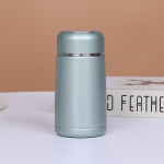 Dviejų sluoksnių nerūdijančio plieno izoliuotas vandens puodelis Studentų puodelis Reklaminis puodelis Mini Straight Cup Metalinis termoso puodelis su arbatos tinkleliu 350ml