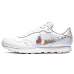 Nike MD Valiant 'Pūkuotas gėlių ra&scaron;tas' GS CN8555-100 40 white