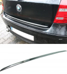 Chromuota bagažinės apdaila &ndash; bagažinės dangčio akcentas &ndash; auk&scaron;čiausios kokybės automobilio galinė detalė &ndash; blizgesio stiprinimo derinimas ANT ATVARTO &ndash; BMW 1 e81 e87 118