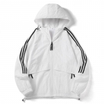 Pavasario ir rudens nauja vyri&scaron;ka striukė, trys striukės, apsauga nuo saulės, vėjo striukė pora lauke, neperpučiama vėjo, su gobtuvu, sportinis paltas vyrams XS