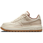 Nike Air Force 1 Luxe Pecan Vyri&scaron;ki sportbačiai Rudo perlo-balto su geltonu guminiu padu DB4109-200 44