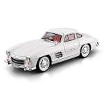 1/18 Mercedes-Benz 300SL Superautomobilio lydinio modelis su garsu ir &scaron;viesa, atitraukiamas, vaikų žaislas, kolekcinis daiktas, gimtadienio dovana balta