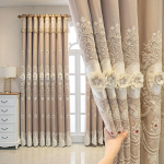 Namų dekoras Dvisluoksnės tamsios užuolaidos svetainei Europos reljefinės gėlės perlais i&scaron;siuvinėtos tiulio užuolaidos 2PC W310cm x L270cm