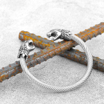 Vintažinis vikingų nerūdijančio plieno vyri&scaron;kas vikingų gyvūnų apyrankė hiphopas skandinavi&scaron;kas vintažinis mados amuletas apyrankė pankroko papuo&scaron;alai