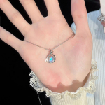 Originalūs &bdquo;Water Drop&ldquo; karoliai, moteri&scaron;ki rudeniui ir žiemai, nauji interneto garsenybių pakabukai, mados temperamento nerūdijančio plieno apykaklės grandinėlė