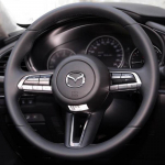 bpzsw1 Rankomis siūta neslystanti juoda natūralios odos automobilio vairo apdangalas, skirtas Mazda CX-30 CX30 2020-2023 Mazda 3 Axela 2020-2022