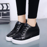 Juodos ir baltos paslėptos plei&scaron;to kulno &scaron;lepetės Laisvalaikio batai Wedge High Platform Batai Moteri&scaron;ki Moteri&scaron;ki batai su auk&scaron;takulniais sportbačiai