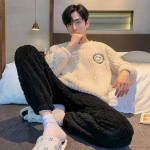 Vyri&scaron;ka koralinio fliso pižama - Storas, &scaron;iltas žieminis flanelės audinys paaugliams ir vyresnių klasių mokiniams XL (120-140 jin)