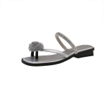 Prancūzi&scaron;kos storapadės kalnų kri&scaron;tolo &scaron;aunios &scaron;lepetės moteri&scaron;ki batai dėvėti 2025 naujos vasaros pasakų stiliaus temperamentingos &scaron;aunios &scaron;lepetės 40 sidabras