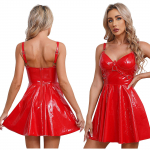 Moteri&scaron;ka dirbtinės odos užtrauktuku &bdquo;Clubwear&ldquo; O formos žiedas su kniedėmis, sijonas, A linijos mini suknelė, skirta teminiam vakarėlio mados &scaron;ou S raudona