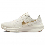 Nike Air Zoom Structure 25 Phantom Metallic Gold Moteri&scaron;ki sportbačiai Kreminės baltos su Gum-Light-Brown DJ7884-007 35.5
