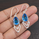 &Scaron;veicari&scaron;kas mėlynas topazas auskaras brangakmenis auskaras, 925 prabos sidabro auskarai papuo&scaron;alai rankų darbo auskarai, sidabriniai papuo&scaron;alai dovanai 1.90 Inches mėlyna