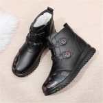 Madingi moteri&scaron;ki tikros odos ankle boots sniego batai moterims žiemai mamai vandeniui atsparūs neslystantys batai &scaron;ilti platforminiai batai natūralios vilnos moteri&scaron;ki batai 35 gray