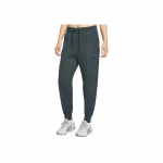 Nike Sportswear Tech Fleece Patogios megztos sportinės kelnės Moteri&scaron;kos kelnės FB8331390 S