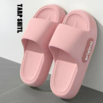 Originalios patogios &scaron;lepetės, storas pagalvėlės padas, neslystančios, tylios &scaron;lepetės viduje / lauke &ndash; puikiai tinka naudoti namuose ir vonios kambaryje, eleganti&scaron;ki poros batai namuose 38-39