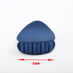 Moteri&scaron;kos plaukų žnyplės Akriliniai plaukų segtukai Barrette Crab Clamp plaukų segtukai Galvos apdangalas Plaukų priedai Triangle blue