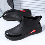 Vyri&scaron;ki madingi trumpi lietaus batai, neslystantys vandeniui atsparūs lietaus batai, virtuviniai vandens batai, mink&scaron;to padu guminiai batai, automobilių plovimo atsparūs dilimui darbo vandens batai 40