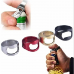 Kūrybingas nerūdijančio plieno žiedinis atidarytuvas, žiedas ant pir&scaron;to, alaus butelių atidarytuvas, &scaron;aunus baro vakarėlis, virtuvės įrankiai, metaliniai kam&scaron;telių atidarytuvai, įvairiaspalviai YLE044 gold