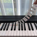 88 klavi&scaron;ų daugkartinio naudojimo silikoninės pianino klaviatūros užra&scaron;ų etiketės puikiai tinka vaikams ir pradedantiesiems 1pc
