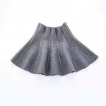 Mergaičių A silueto megztas sijonas: Miela vienos spalvos apranga pavasariui, rudeniui ir žiemai - Puikiai tinka &scaron;okiams ir kasdieniam dėvėjimui 120 cm