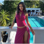 Seksualus metalinis halterio tipo topas sijonai moteri&scaron;kas kostiumas i&scaron;kirpta nugara be rankovių mar&scaron;kinėliai auk&scaron;tu liemeniu skeltas midi ilgio sijonas moteri&scaron;ki drabužiai S rožinė raudona spalva