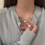 Love Heart Kaklo pakabukas moterims Metalinės grandinėlės apykaklės Choker vakarėlio papuo&scaron;alai sidabras